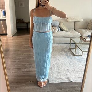 Beginning Boutique “the moment” blue set